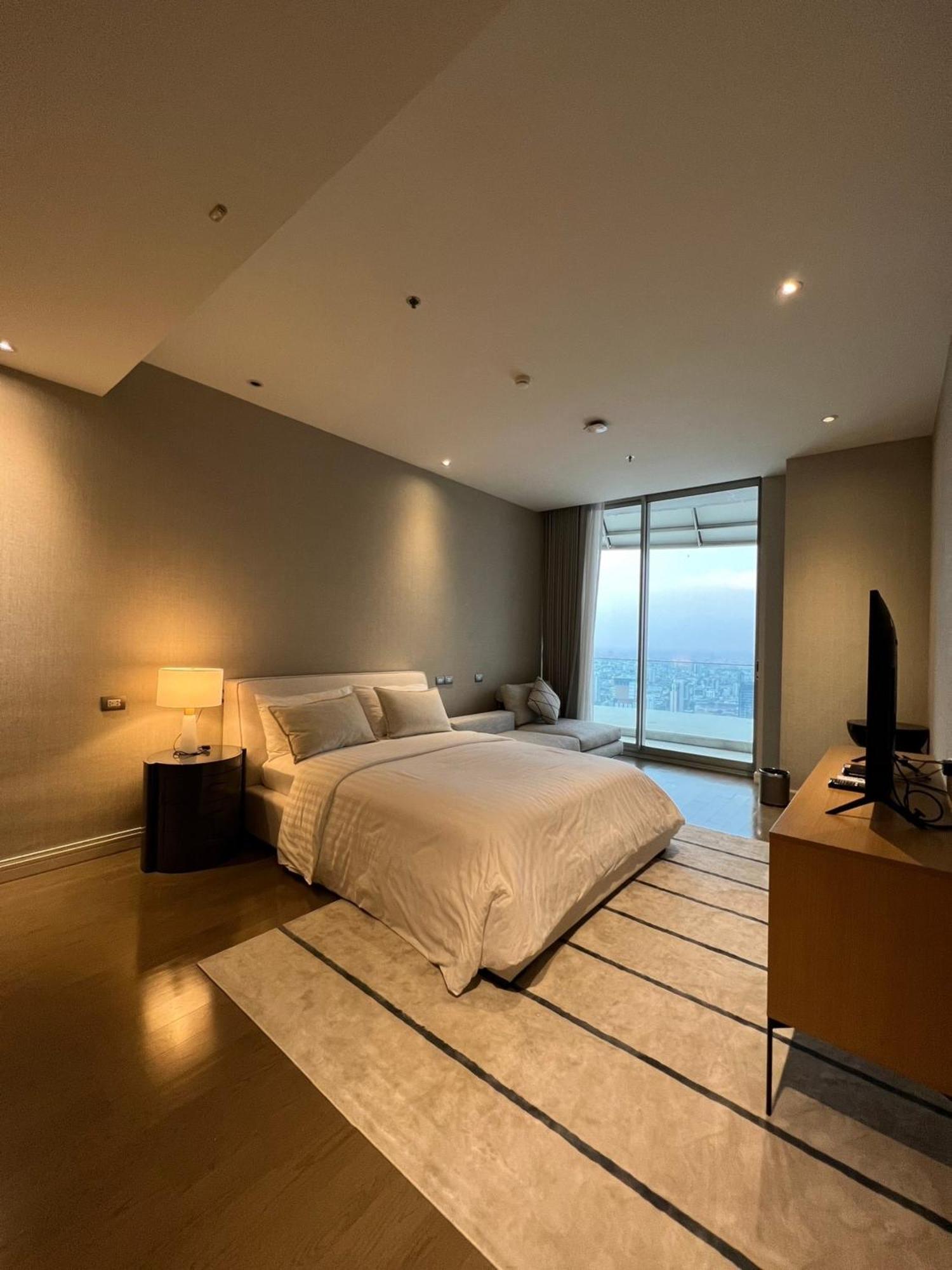 Magnolias Ratchadamri Boulevard Serviced Residences Bangkok Ngoại thất bức ảnh